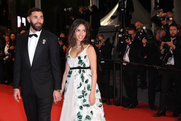 J Karim Benzema et sa compagne Lyna Khoudri lors de la montée des marches du film 13 jours 13 nuits lors du 78ème Festival International du Film de Cannes Karim Benzema and his companion Lyna Khoudri during the walk up the steps for the movie 13 jours 13 nuits during the 78th Cannes International Film Festival On may 23th 2025 Cannes France Jacovides Moreau Bestimage Red carpet for the movie 13 jours 13 nuits during the 78th Cannes International Film Festival at the Palais des Festivals in Cannes, France On may 23th 2025 Cannes France  Copyright: xJACOVIDES-MOREAUx xBESTIMAGExJACOVIDES-MOREAUx xBESTIMAGEx
