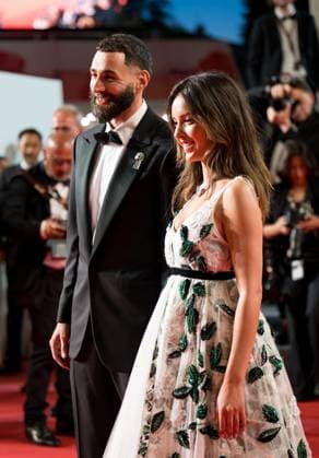 78eme Festival International du Film de Cannes Montée des marches du film 13 jours 13 nuits 78th International Cannes Film Festival Red carpet for The Mastermind movie views from the roof of the Palais 445046 2020 01 24 Cannes France Khoudri, Lyna Benzema, Karim  Copyright: xAnthonyxCarrelx xStarfacex STAR_445046_013