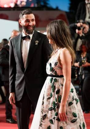 78eme Festival International du Film de Cannes Montée des marches du film 13 jours 13 nuits 78th International Cannes Film Festival Red carpet for The Mastermind movie views from the roof of the Palais 445046 2020 01 24 Cannes France Khoudri, Lyna Benzema, Karim  Copyright: xAnthonyxCarrelx xStarfacex STAR_445046_015