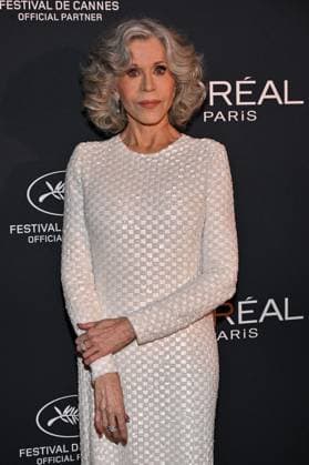 Cannes L Oreal Lights On Women Worth Award Jane Fonda attending the L Oréal Paris Lights on Women s Worth Award ahead of 78th Cannes Film Festival in Cannes, France on May, 23, 2025. Photo by Julien Reynaud APS-Medias ABACAPRESS.COM Cannes France  Copyright: xReynaudxJulien APS-Medias ABACAx