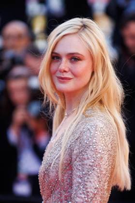Festival de Cannes Red Carpet The Mastermind Elle Fanning at the premiere of the film The Mastermind during the 78 Cannes Film Festival at the Palais du Festival hotel on 23 05 2025 Copyright: xEventpressxKochanx