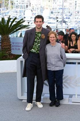 Cannes, 78th Cannes Film Festival 2025, Red Carpet film: 13 Jours 13 Nuits Cannes, 78th Cannes Film Festival 2025, Photocall film: The Mastermind Pictured: Josh O Connor, Kelly Reichardt Cannes France  Copyright: xIPA ABACAx