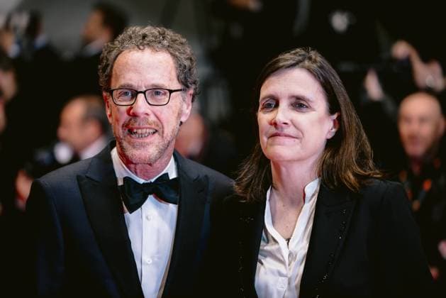 78eme Festival International du Film de Cannes Montée des marches du film Honey dont 78th International Cannes Film Festival Red carpet for Honey dont movie 445055 2025 05 24 Alpes Maritimes Cannes France Coen, Ethan  Copyright: xTerencexBaelenx STAR_445055_019
