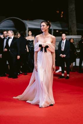 78eme Festival International du Film de Cannes Montée des marches du film Honey dont 78th International Cannes Film Festival Red carpet for Honey dont movie 445055 2025 05 24 Alpes Maritimes Cannes France Qualley , Sarah Margaret  Copyright: xTerencexBaelenx STAR_445055_026
