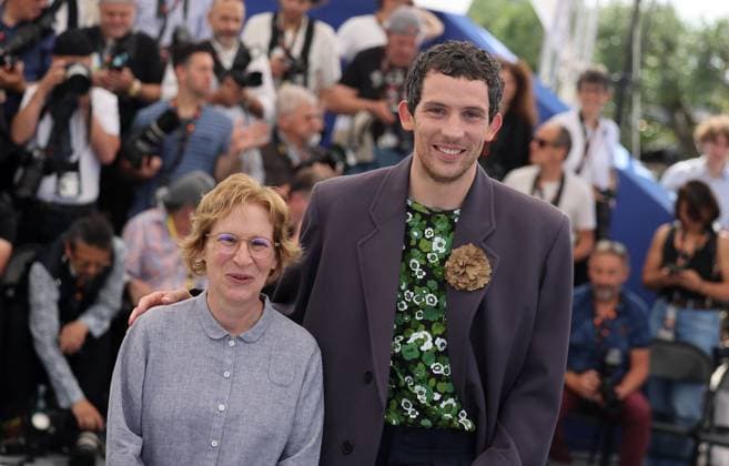 Photocall du film The Mastermind lors du 78ème Festival International du Film de Cannes Kelly Reichardt, Josh O Connor Photocall du film The Mastermind lors du 78ème Festival International du Film de Cannes le 24 mai 2025 Jacovides Moreau Bestimage Photocall for the film The Mastermind during the 78th Cannes International Film Festival on May 24, 2025 Cannes France  Copyright: xJACOVIDES-MOREAUx xBESTIMAGExJACOVIDES-MOREAUx xBESTIMAGEx
