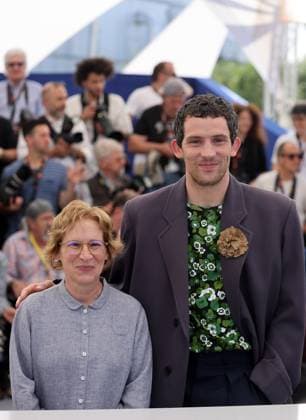 Photocall du film The Mastermind lors du 78ème Festival International du Film de Cannes Kelly Reichardt, Josh O Connor Photocall du film The Mastermind lors du 78ème Festival International du Film de Cannes le 24 mai 2025 Jacovides Moreau Bestimage Photocall for the film The Mastermind during the 78th Cannes International Film Festival on May 24, 2025 Cannes France  Copyright: xJACOVIDES-MOREAUx xBESTIMAGExJACOVIDES-MOREAUx xBESTIMAGEx