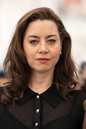 Photocall du film Honey don t lors du 78ème Festival International du Film de Cannes Aubrey Plaza Photocall du film Honey Don t lors du 78ème Festival International du Film de Cannes le 24 mai 2025 Jacovides Moreau Bestimage Photocall for the film Honey Don td during the 78th Cannes International Film Festival on May 24, 2025 Cannes France  Copyright: xJACOVIDES-MOREAUx xBESTIMAGExJACOVIDES-MOREAUx xBESTIMAGEx