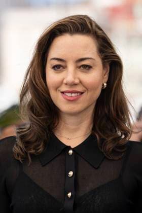 Photocall du film Honey don t lors du 78ème Festival International du Film de Cannes Aubrey Plaza Photocall du film Honey Don t lors du 78ème Festival International du Film de Cannes le 24 mai 2025 Jacovides Moreau Bestimage Photocall for the film Honey Don td during the 78th Cannes International Film Festival on May 24, 2025 Cannes France  Copyright: xJACOVIDES-MOREAUx xBESTIMAGExJACOVIDES-MOREAUx xBESTIMAGEx