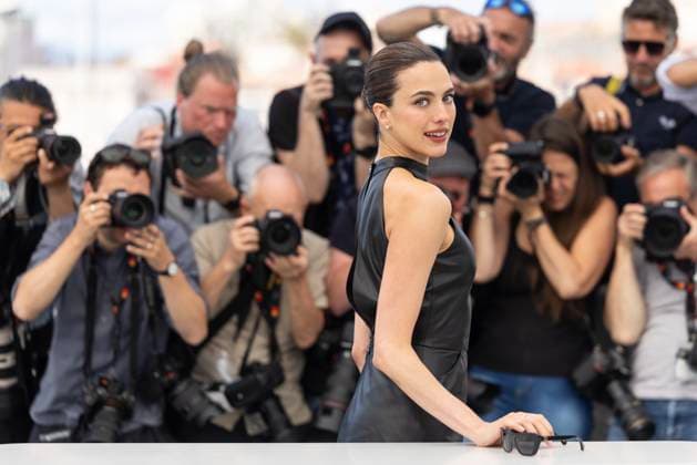 Photocall du film Honey don t lors du 78ème Festival International du Film de Cannes Margaret Qualley Photocall du film Honey Don t lors du 78ème Festival International du Film de Cannes le 24 mai 2025 Jacovides Moreau Bestimage Photocall for the film Honey Don td during the 78th Cannes International Film Festival on May 24, 2025 Cannes France  Copyright: xJACOVIDES-MOREAUx xBESTIMAGExJACOVIDES-MOREAUx xBESTIMAGEx