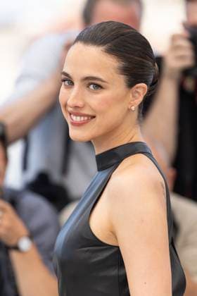 Photocall du film Honey don t lors du 78ème Festival International du Film de Cannes Margaret Qualley Photocall du film Honey Don t lors du 78ème Festival International du Film de Cannes le 24 mai 2025 Jacovides Moreau Bestimage Photocall for the film Honey Don td during the 78th Cannes International Film Festival on May 24, 2025 Cannes France  Copyright: xJACOVIDES-MOREAUx xBESTIMAGExJACOVIDES-MOREAUx xBESTIMAGEx