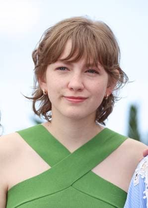 Jeunes Meres Photocall - The 78th Annual Cannes Film Festival Elsa Houben - Jeunes Meres Photocall - The 78th Annual Cannes Film Festival in Cannes, France on May 24, 2025.  Copyright: x Chassery+Courdjix
