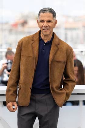 Photocall du film 13 Jours 13 Nuits lors du 78ème Festival International du Film de Cannes Roschdy Zem Photocall du film 13 Jours 13 Nuits lors du 78ème Festival International du Film de Cannes le 24 mai 2025 Jacovides Moreau Bestimage Photocall for the film 13 Jours 13 Nuits during the 78th Cannes International Film Festival on May 24, 2025 Cannes France  Copyright: xJACOVIDES-MOREAUx xBESTIMAGExJACOVIDES-MOREAUx xBESTIMAGEx