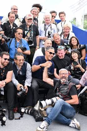 Cannes 13 Jours 13 Nuits Photocall AM Roschdy Zem and photographers attending the 13 Jours 13 Nuits Photocall in Cannes, France on May 24, 2025 as part of the 78th Cannes Film Festival. Photo by Aurore Marechal ABACAPRESS.COM Cannes France  Copyright: xMarechalxAurore ABACAx
