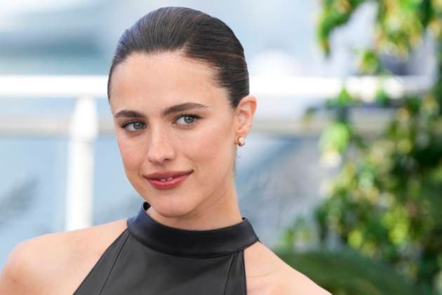 Honey Don t! Photocall - The 78th Annual Cannes Film Festival Margaret Qualley during the Honey Don t! photocall at the 78th annual Cannes Film Festival at Palais des Festivals on May 24, 2025 in Cannes, France. Cannes France  Copyright: xDanielexCifalÃ x originalFilename: cifala-notitle250524_npYta.jpg