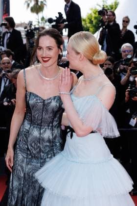M Montée des marches de la cérémonie de clôture du 78ème Festival International du Film de Cannes Elle Fanning, Renate Reinsve Montée des marches de la cérémonie de clôture du 78ème Festival International du Film de Cannes, au Palais des Festivals à Cannes Le 24 mai 2025 Jacovides Moreau Bestimage Red carpet for the closing ceremony during the 78th Cannes International Film Festival at the Palais des Festivals in Cannes, France On may 24th 2025 Cannes France  Copyright: xJACOVIDES-MOREAUx xBESTIMAGExJACOVIDES-MOREAUx xBESTIMAGEx
