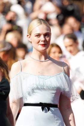 M Montée des marches de la cérémonie de clôture du 78ème Festival International du Film de Cannes Elle Fanning Montée des marches de la cérémonie de clôture du 78ème Festival International du Film de Cannes, au Palais des Festivals à Cannes On may 24th 2025 Jacovides Moreau Bestimage Red carpet for the closing ceremony during the 78th Cannes International Film Festival at the Palais des Festivals in Cannes, France On may 24th 2025 Cannes France  Copyright: xJACOVIDES-MOREAUx xBESTIMAGExJACOVIDES-MOREAUx xBESTIMAGEx