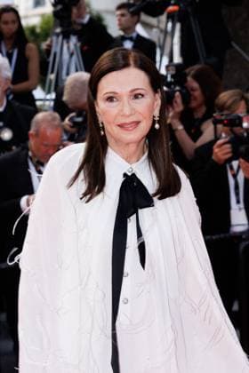 Iris Berben Montée des marches de la cérémonie de clôture du 78ème Festival International du Film de Cannes, au Palais des Festivals à Cannes On may 24th 2025 Jacovides Moreau Bestimage Red carpet for the closing ceremony during the 78th Cannes International Film Festival at the Palais des Festivals in Cannes, France On may 24th 2025 Cannes France  Copyright: xJACOVIDES-MOREAUx xBESTIMAGExJACOVIDES-MOREAUx xBESTIMAGEx