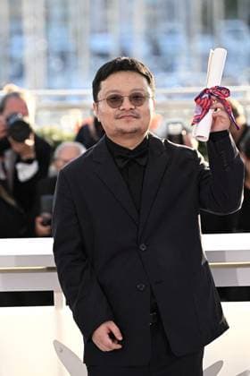 Cannes - Palme D Or Winners Photocall Chinese director and screenwriter Bi Gan poses for a photocall after receiving a Special Prize for the film Kuang ye shi dai (Resurrection) during the closing ceremony at the 78th edition of the Cannes Film Festival in Cannes, France, on May 24, 2025. Photo by David Niviere ABACAPRESS.COM Cannes France  Copyright: xNivierexDavid ABACAPRESS.COMx