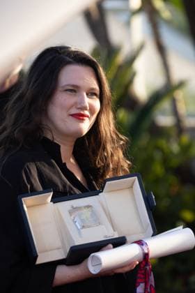 78. Internationalen Filmfestspiele von Cannes 2025 - Awards Cannes, Frankreich - 24.5.2024: Mascha Schilinski, Gewinnerin des Jury Preis für den Film Sound of Falling während des Photocalls mit den Awards während der Abschlusszeremonie während der 78. Internationalen Filmfestspiele von Cannes. Die 78. Internationalen Filmfestspiele von Cannes finden vom 13. bis 24. Mai 2025 statt. Provence-Alpes-Cote d Azur