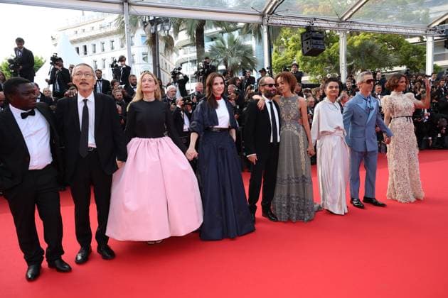 Closing Ceremony Red Carpet at the 78th Annual Cannes Film Festival Payal Kapadia, Jeremy Strong, LeÃ¯la Slimani, Dieudo Hamadi, Juliette Binoche, Hong Sang-soo, Carlos Reygadas and Alba Rohrwacher - Closing Ceremony Red Carpet at the 78th Annual Cannes Film Festival in Cannes, France on May 24, 2025.  Copyright: x Chassery+Courdjix
