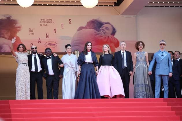 Closing Ceremony Red Carpet at the 78th Annual Cannes Film Festival Halle Berry, Jeremy Strong, Payal Kapadia, LeÃ¯la Slimani, Carlos Reygadas, Juliette Binoche, Alba Rohrwacher, Hong Sang-soo and Dieudo Hamadi - Closing Ceremony Red Carpet at the 78th Annual Cannes Film Festival in Cannes, France on May 24, 2025.  Copyright: x Chassery+Courdjix