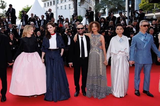 Montée des marches de la cérémonie de clôture du 78ème Festival International du Film de Cannes Alba Rohrwacher, Juliette Binoche, Carlos Reygadas, Leïla Slimani, Payal Kapadia, Jeremy Strong Montée des marches de la cérémonie de clôture du 78ème Festival International du Film de Cannes, au Palais des Festivals à Cannes Le 24 mai 2025 Jacovides Moreau Bestimage Red carpet for the closing ceremony during the 78th Cannes International Film Festival at the Palais des Festivals in Cannes, France On may 24th 2025 Cannes France  Copyright: xJACOVIDES-MOREAUx xBESTIMAGExJACOVIDES-MOREAUx xBESTIMAGEx