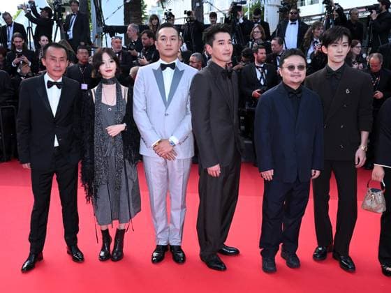 Cannes, 78th Cannes Film Festival 2025 - Final Night - Red Carpet Closing Ceremony Pictured: Jackson Yee, Bi Gan, Mark Chao, Jue Huang, Gengxi Li, Yongzhong Chen  Copyright: xTerenghi Ipax xipa-agency.netx xPoolxPhotoxEventsx05x IPA_Agency_IPA58183736