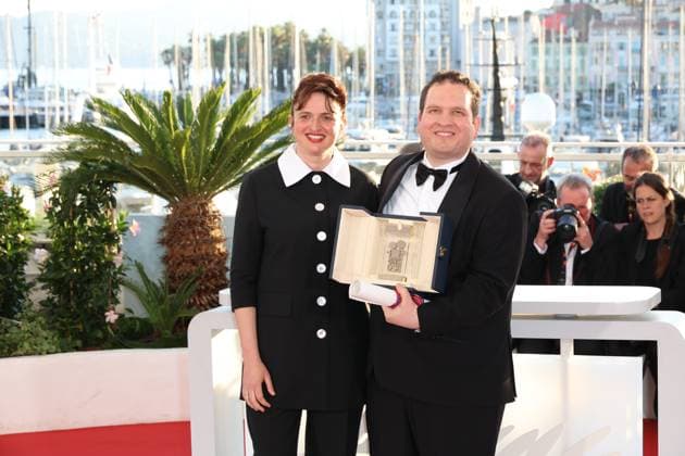 Palme D Or Winners Photocall at the 78th Annual Cannes Film Festival Camera d Or Jury President Alice Rohrwacher and Hasan Hadi, winner of the Camera d™Or for Best First Film for The President™s Cake - Palme D Or Winners Photocall at the 78th Annual Cannes Film Festival in Cannes, France on May 24, 2025.  Copyright: xFabricexChasseryx