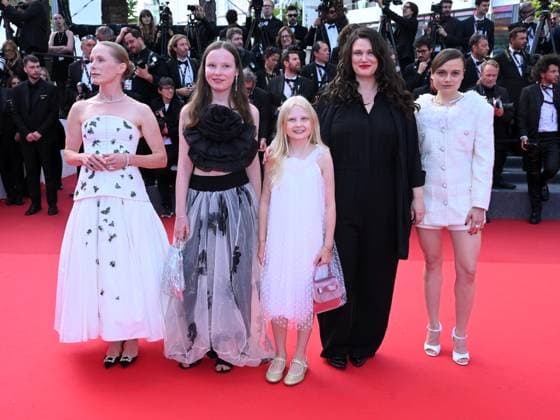 Cannes, 78th Cannes Film Festival 2025 - Final Night - Red Carpet Closing Ceremony Pictured: Mascha Schilinski, Hanna Heckt, Laeni Geiseler, Susanne Wuest  Copyright: xTerenghi Ipax xipa-agency.netx xPoolxPhotoxEventsx05x IPA_Agency_IPA58185044