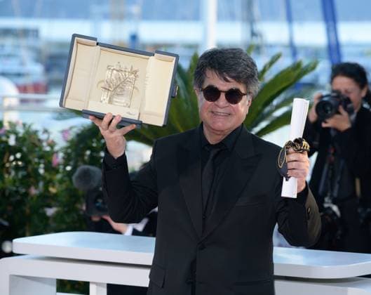 Awards Photocall at 78th Festival de Cannes - Cannes, France CANNES, FRANCE. May 24, 2025: Jafar Panahi, Palme d or, A Simple Accident at the Awards Photocall for the 78th Festival de Cannes. Picture: Paul Smith Featureflash Cannes France  Copyright: xPaulxSmithx xFeatureflashx
