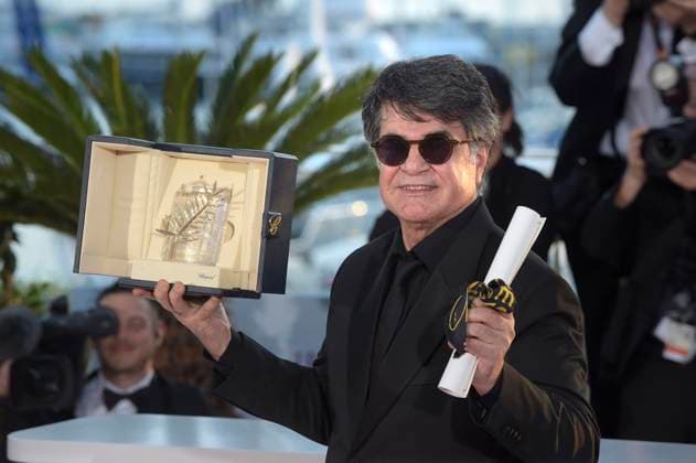 Jafar Panahi during the Palme D Or winners photocall at the 78th annual Cannes Film Festival at Palais des Festivals in Cannes, France on Saturday, May 24, 2025.  CAN2025051410212 RoccoxSpaziani