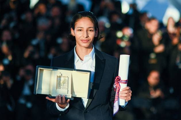 Cannes Winners Photocall AM Nadia Melliti and Hafsia Herzi winner of the Best Actress Award for The Little Sister , pose with the Best Actress Award during the Palme D Or Winners photocall in Cannes, France on May 24, 2025 as part of the 78th Cannes Film Festival. Photo by Aurore Marechal ABACAPRESS.COM Cannes France  Copyright: xMarechalxAurore ABACAx