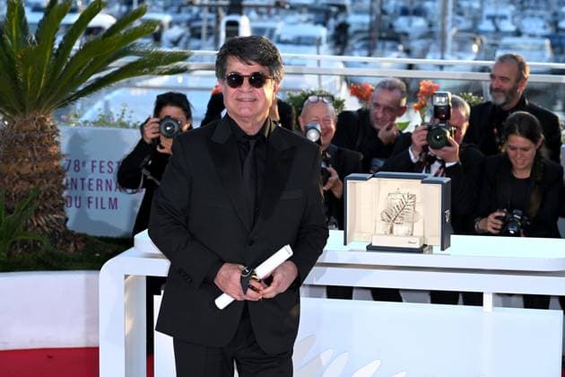 Cannes, France: Cannes, 78th Cannes Film Festival 2025, Photocall Palmares In the picture Jafar Panahi Cannes France  - ZUMAp169 20250524_zea_p169_2333 Copyright: xAlbertoxTerenghi Cannesx