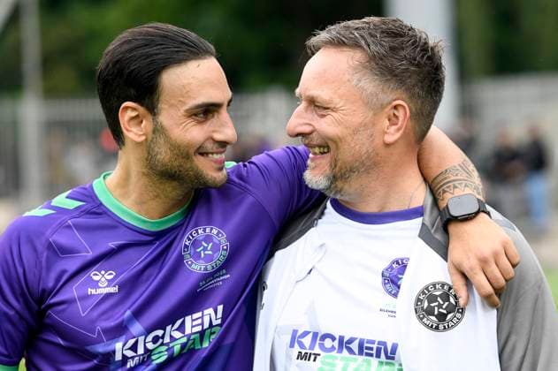 Timur Ülker and Lars Pape at the charity soccer match Kicken mit Stars in the Eilenriedestadion Hanover, 25 05 2025 Foto:xC.xNiehausx xFuturexImagex kicken_5551