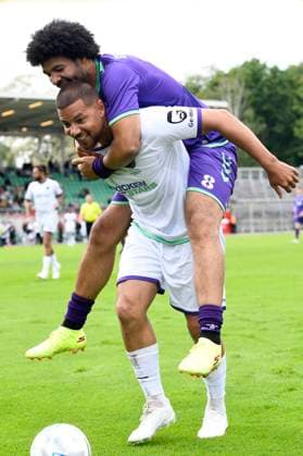 Benjamin Ernst and Marcel Ndjeng at the charity soccer match Kicken mit Stars in the Eilenriedestadion Hanover, 25 05 2025 Foto:xC.xNiehausx xFuturexImagex kicken_5577