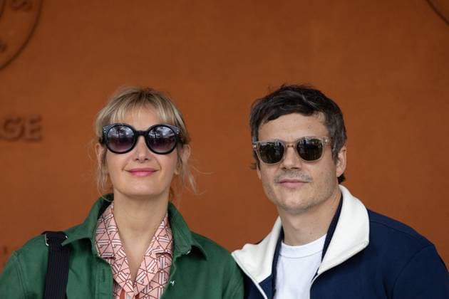 2025 French Open - Celebrities At Village Day 2 NB Caroline Anglade and Nicolas Moreau attends Village during the 2025 French Open at Roland Garros on May 26, 2025 in Paris, France. Photo by Nasser Berzane ABACAPRESS.COM Paris France  Copyright: xBerzanexNasser ABACAx