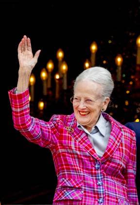 26-05-2025 Denmark Queen Margrethe celebrating the King his 57th birthday on the balcony of Frederik VIII palace in Copenhagen. Â  Copyright: xPPEx