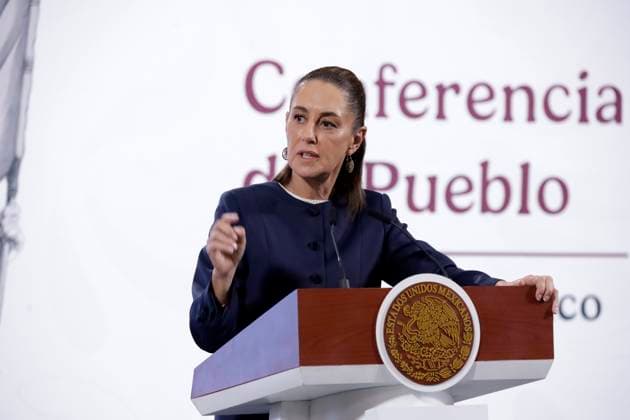 Mexico™s President Claudia Sheinbaum Holds Briefing Mexico™s President Claudia Sheinbaum Pardo, speaks during a briefing conference about the demonstrations of National Coordinating Committee of Education Workers at National Palace. on May 26, 2025 in Mexico City, Mexico. (Photo by Luis Barron Eyepix Group) Copyright: xLuisxBarron xEyepixxGroupx LB_26052025_156425