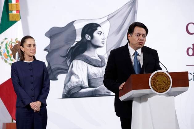 Mexico™s President Claudia Sheinbaum Holds Briefing Mexico™s Minister of Public Education, Mario Delgado Carrillo speaks during a briefing conference at National Palace. on May 26, 2025 in Mexico City, Mexico. (Photo by Luis Barron Eyepix Group) Copyright: xLuisxBarron xEyepixxGroupx LB_26052025_156433