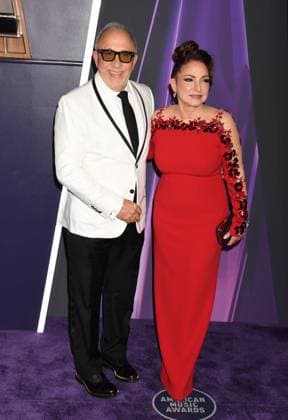 LAS VEGAS, NV - MAY 26: **EDITORIAL USE ONLY** Emilio Estefan and Gloria Estefan at the 2025 American Music Awards at Fontainebleau Las Vegas on May 26, 2025 in Las Vegas, Nevada. Copyright: xJeffreyxMayerx