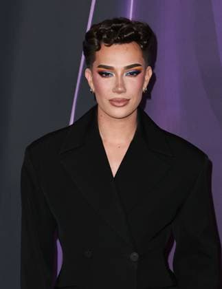 2025 American Music Awards arrivals at Fontainebleau Las Vegas Featuring: James Charles Where: Las Vegas, Nevada, United States When: 26 May 2025 Credit: Judy Eddy Cover Images EDITORIAL USE ONLY. NOT FOR USE BY NEWSPAPERS BASED IN THE UK. Copyright: xx coverimg54801005