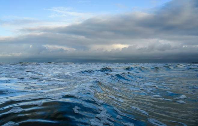 Turbulent waves in the North Sea under a cloudy sky, MKJF01415