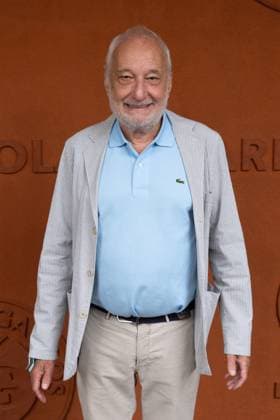 French Open - Vips At The Village - Day 3 François Berleand take a pose at Roland Garros for the French open on May 27, 2025, in Paris, France. Photo by Laurent Zabulon ABACAPRESS.COM Paris France  Copyright: xZabulonxLaurent ABACAx