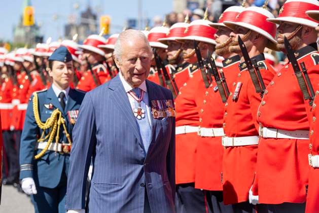 Entertainment Bilder des Tages Britain s King Charles and Queen Camilla state visit to Ottawa, Canada, 27 May 2025 Ottawa, Canada, 27 May 2025: Britain s King Charles III and Queen Camilla arrive at the Senate building in Ottawa for the state opening of the Canadian Parliament., Credit:Ian Vogler Avalon Canada, Ottawa  Copyright: xIanxVoglerx xAvalonx 1003870403