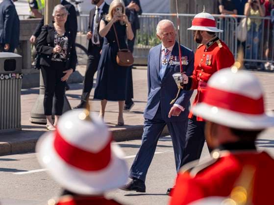 May 27, 2025, Ottawa, On, CANADA: King Charles finishes his inspection of the guard of honour in front of the Senate building in Ottawa on Tuesday, May 27, 2025. Ottawa CANADA  - ZUMAc35_ 20250527_zaf_c35_032 Copyright: xChristinnexMuschix