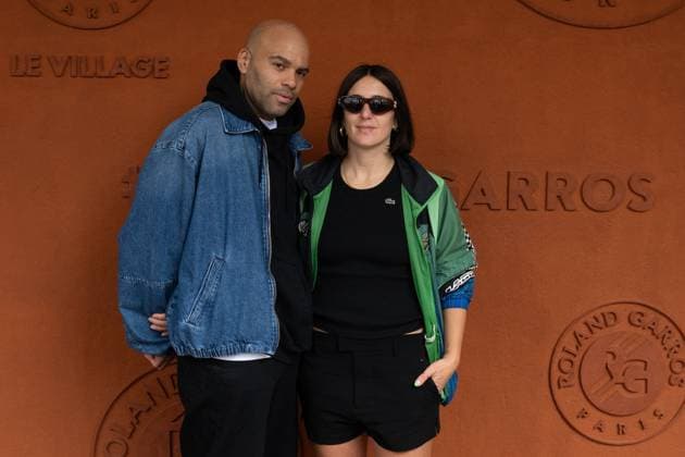 French Open - Vips At The Village Dj François X and guest take a pose at Roland Garros for the French open on May 27, 2025, in Paris, France. Photo by Laurent Zabulon ABACAPRESS.COM Paris France  Copyright: xZabulonxLaurent ABACAx