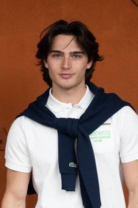 French Open - Vips At The Village Mattia Basso take a pose at Roland Garros for the French open on May 27, 2025, in Paris, France. Photo by Laurent Zabulon ABACAPRESS.COM Paris France  Copyright: xZabulonxLaurent ABACAx