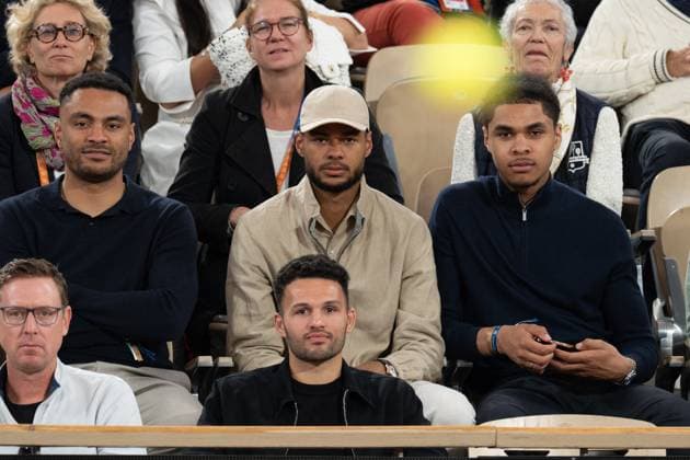 French Open Vips At The Stands LZ Gonçalo Ramos and Cody Gakpo attend the Roland Garros 2025 tournament on May 28, 2025 in Paris, France. Photo by Laurent Zabulon ABACAPRESS.COM  Copyright: xZabulonxLaurent ABACAx