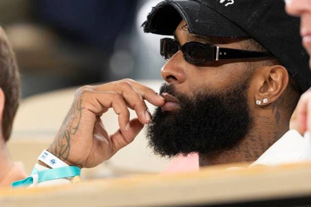 Celebrities in the stands during the French Open Tennis Championships at Roland Garros 2025 Odell Beckham Jr in the stands during the French Open Tennis Championships at Roland Garros 2025 Paris, on May 28th, 2025 Moreau Jacovides Bestimage Celebrities in the stands during the French Open Tennis Championships at Roland Garros 2025, on May 28th, 2025 in Paris France  Copyright: xJACOVIDES-MOREAUx xBESTIMAGExJACOVIDES-MOREAUx xBESTIMAGEx