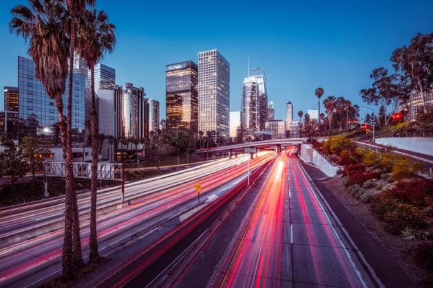 los angeles The skyline of los angeles at night, california (License=RF) Copyright: xZoonar.com FRANKxPETERSx 23353024